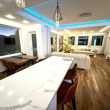 Slnecna Pod Lesom Tatil Evi *