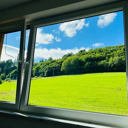 Slnecna Pod Lesom Horný Vadičov