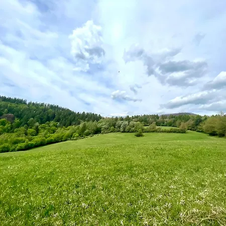 Slnecna Pod Lesom * Horný Vadičov