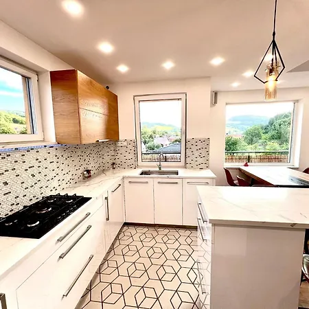 Tatil Evi Slnecna Pod Lesom