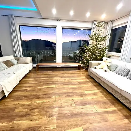 Tatil Evi Slnecna Pod Lesom *